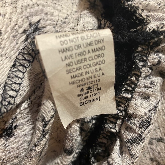 Vintage Havana Floral Boho Bell Sleeve Blouse - Picture 8 of 8